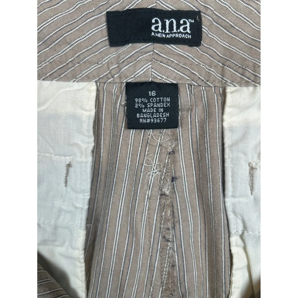 ana A New‎ Approach Tan Pinstripe Bermuda Shorts Womens 16 Cuffed Stretch Cotton